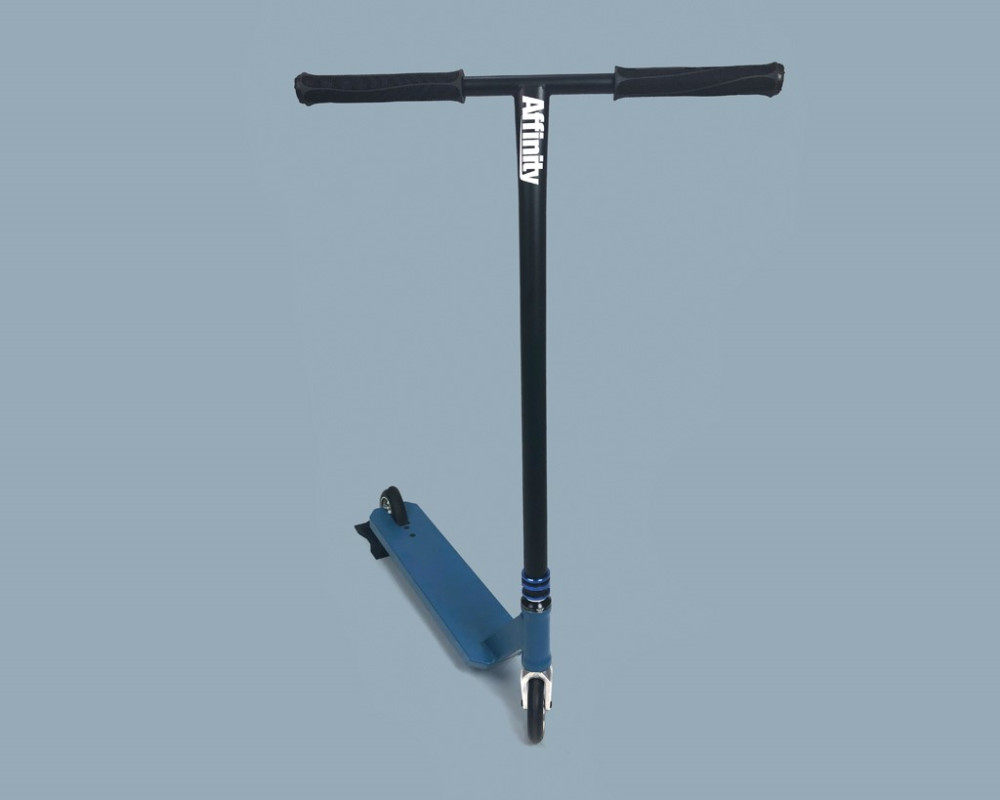 The HYBRID Scoot Custom Completes Completes Broadway Pro Scooters