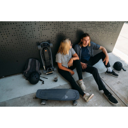 BOOSTED BOARDS Boosted Mini X Motorized Skateboard Electric Skateboards Broadway Pro Scooters