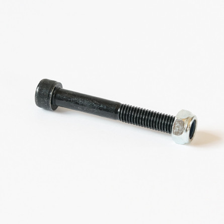 Envy 75mm axle with Nut