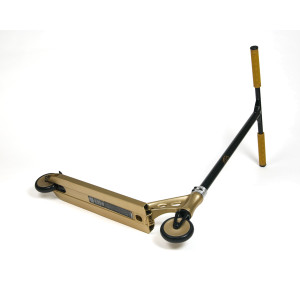 The PYRAMIX Scooter